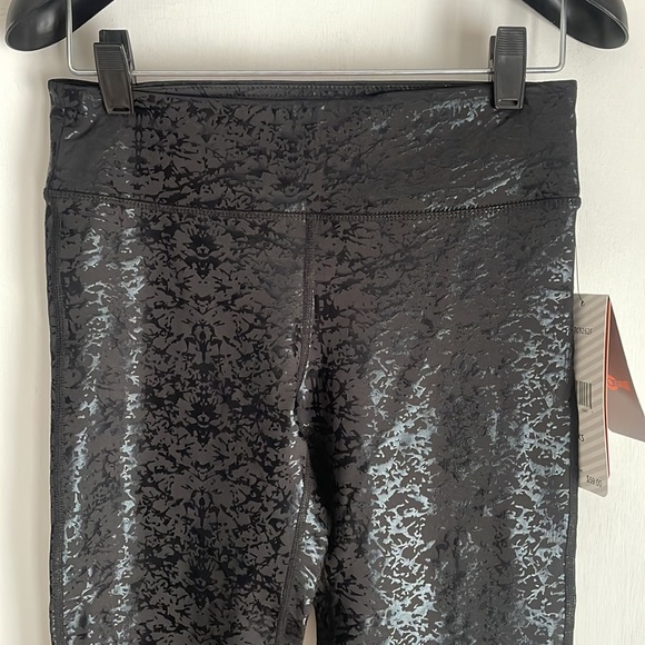 NWT Inner Spirit Black Shiny Yoga Pants XS - Picture 2 of 8